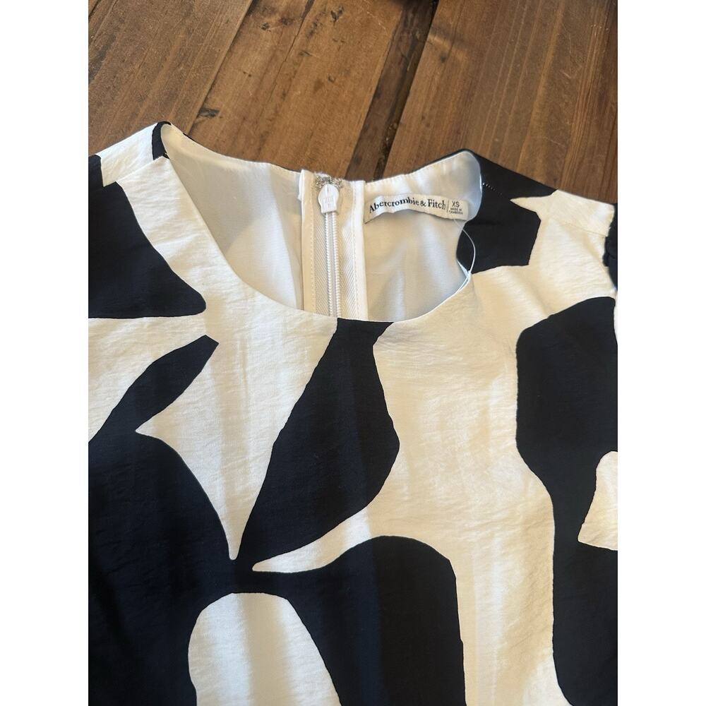 Abercrombie & Fitch Size XS Dress Maxi Abstract Cutouts Puff Sleeve Pockets - Picture 4 of 13